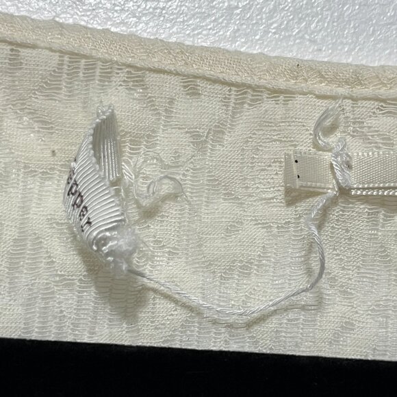 Womens Ivory Lace Ruffle Tank M Coquette Soft Girl Romantic Victorian Ethereal - Picture 10 of 10